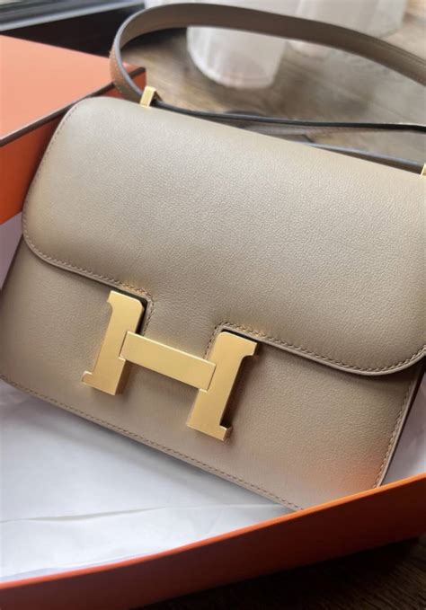 pursebop Hermes beige